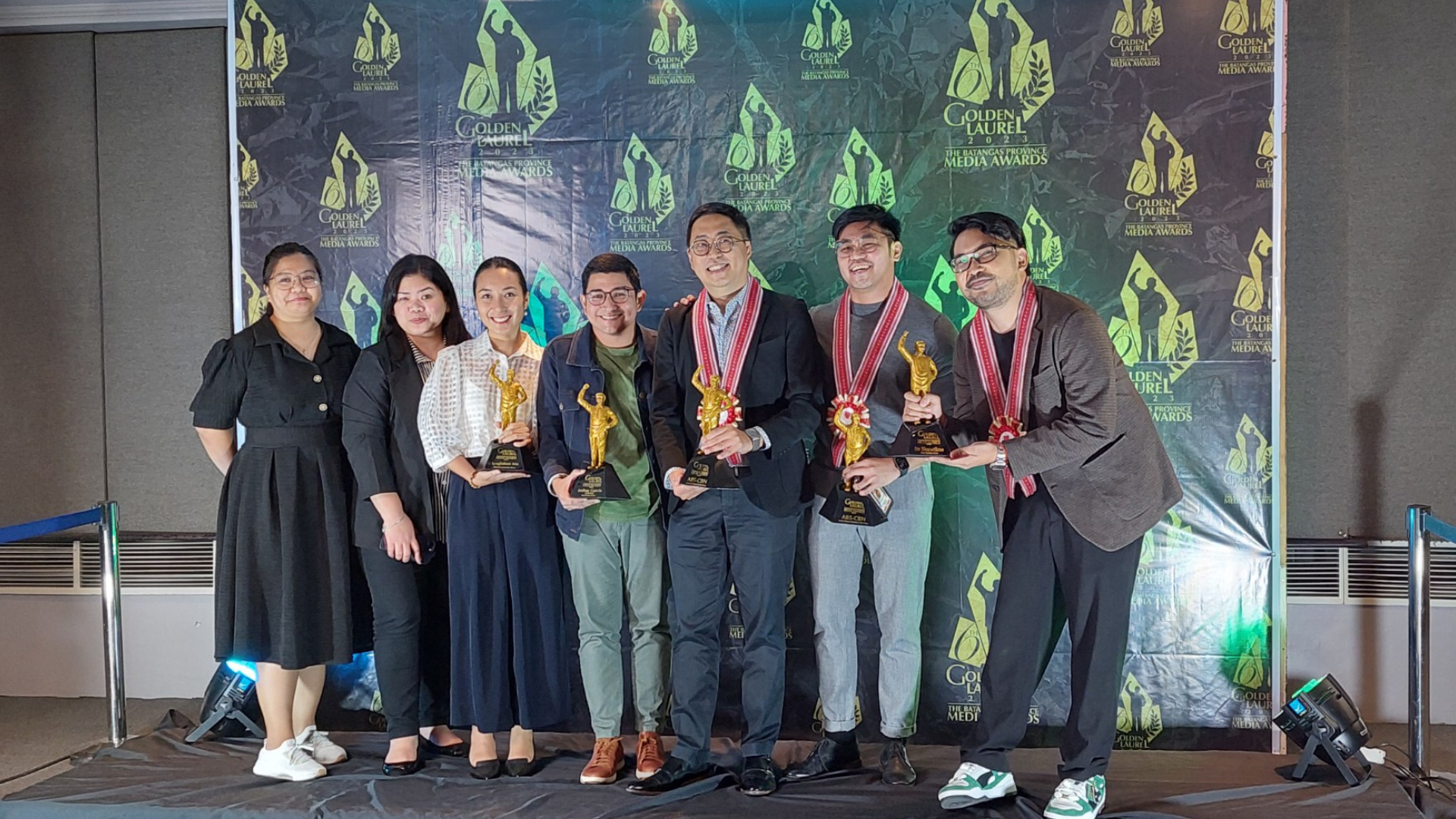 Abs Cbn Wins Media Company Of The Year At The Golden Laurel The